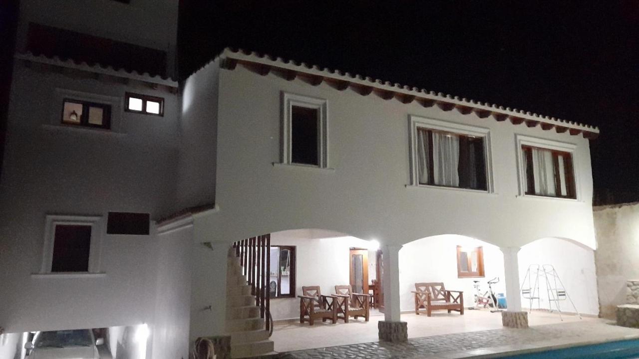 Hospedaje Lupé Cachí Exterior foto